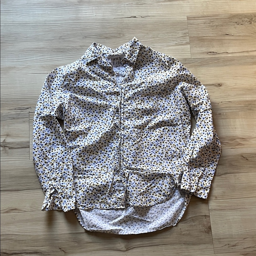 White and Blue Patterned blouse